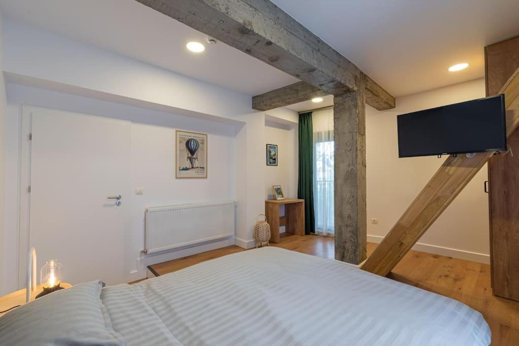 Fabrica Apartments 12 Cluj Napoca Bagian luar foto
